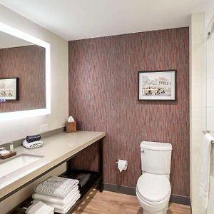 King Room Hearing Accessible